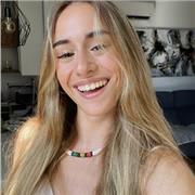 Profesora de apoyo escolar especializada en clases para niños de forma online o presencial desde nivel de primaria hasta bachiller